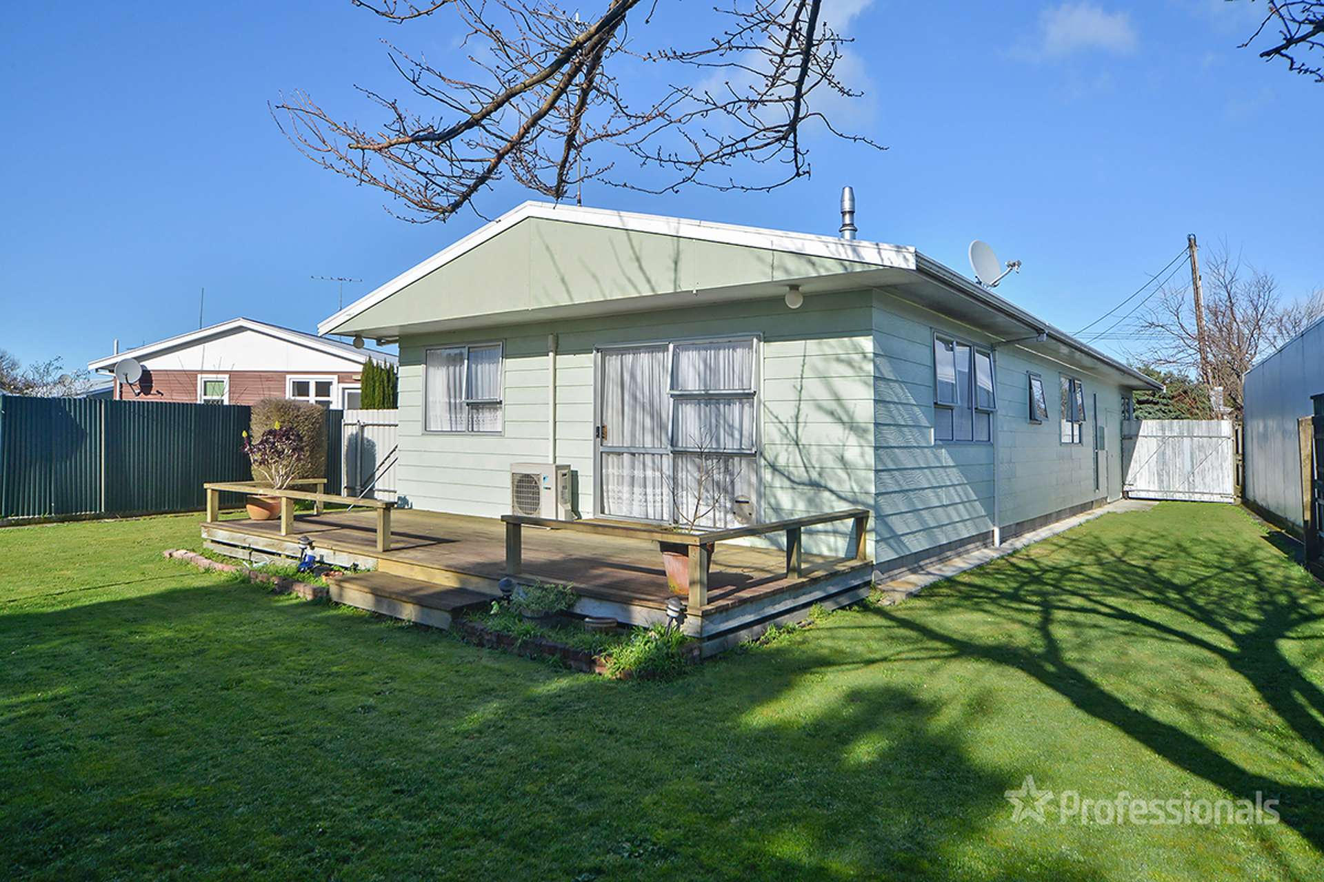 35 Woodward Street Featherston_0