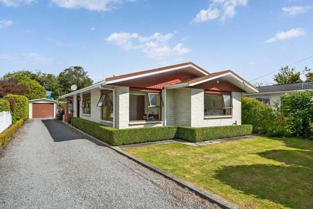 Easy Living in the Heart of Greytown