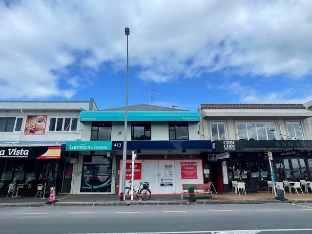 Retail with courtyard space in Desirable St Helier