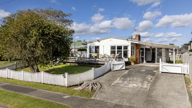 26 Tiraumea Drive Pakuranga_1