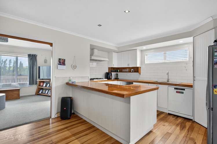 20 View Street Maungaturoto_5