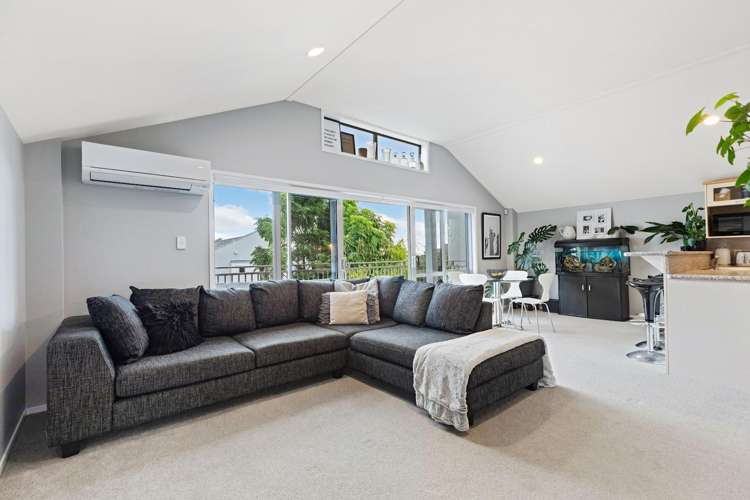 24/19 Brodie Place_4