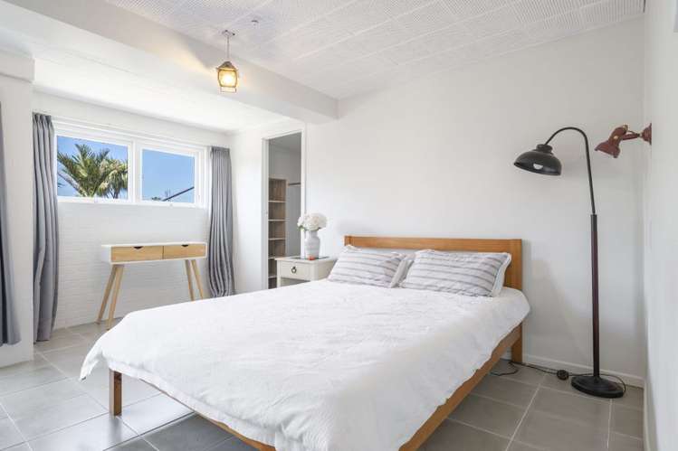 15 Benders Avenue Hillcrest_13