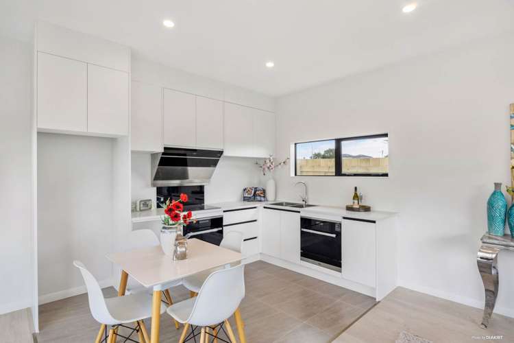 63a Flanshaw Road Te Atatu South_10