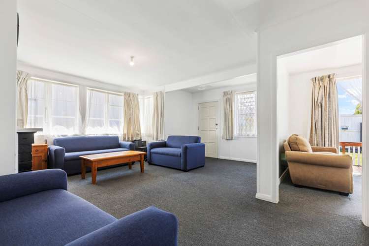 142 Leybourne Circle Glen Innes_6