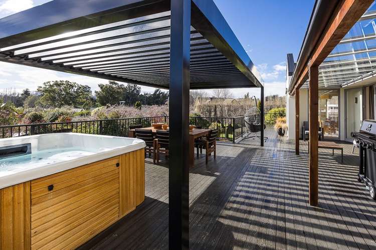 17 Orchard Grove East Taieri_6