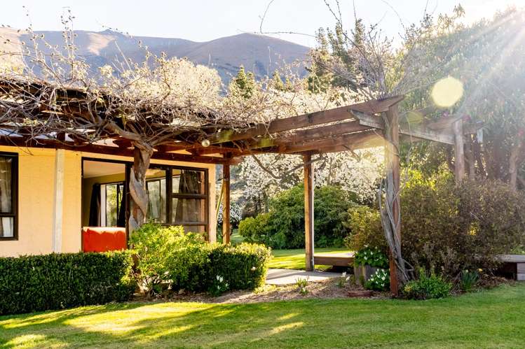 1341 Omarama-Lindis Pass Road Omarama_14