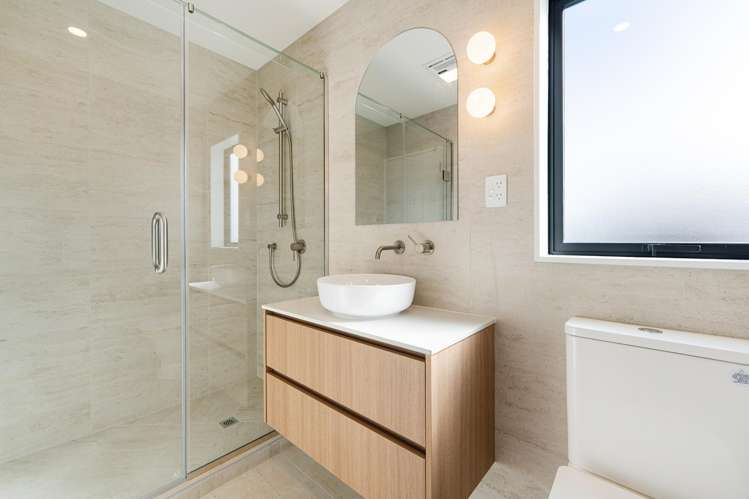 2 Falcon Crescent Hobsonville_20
