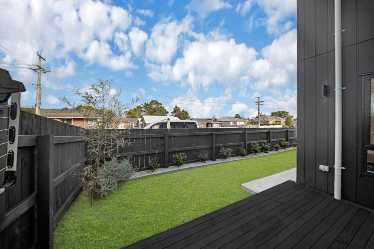 14A Arthur Road Hill Park_17