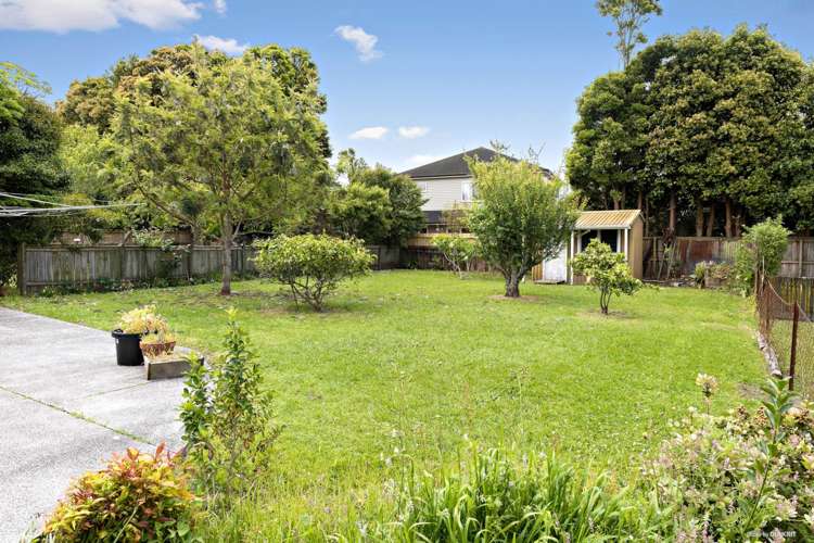 8 Covil Avenue Te Atatu South_8