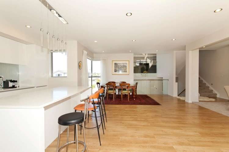 29 Westerley Place Long Bay_16