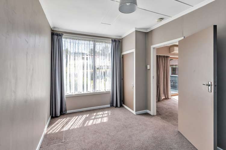 10 Farm Street Lumsden_18