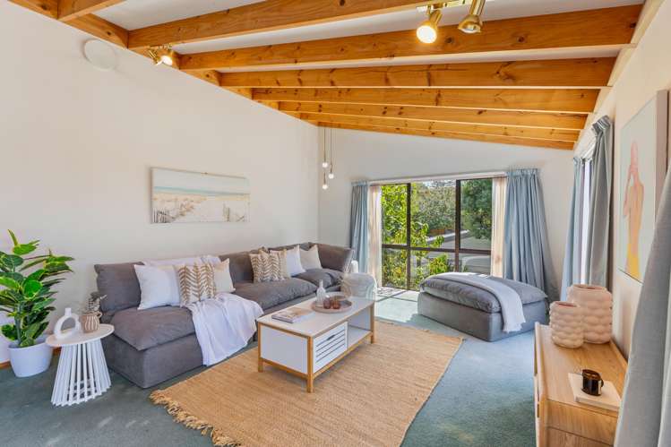 12 Kaitawa Street Waikanae Beach_3