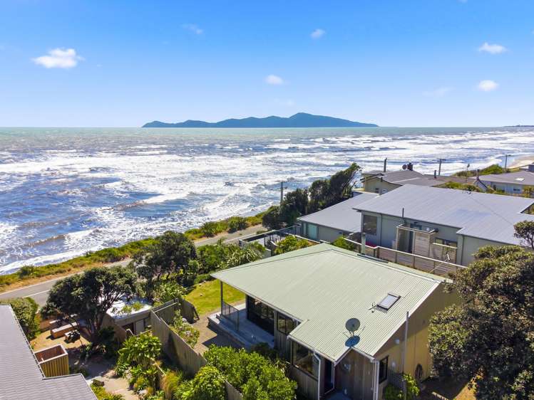 114 The Parade Paekakariki_21