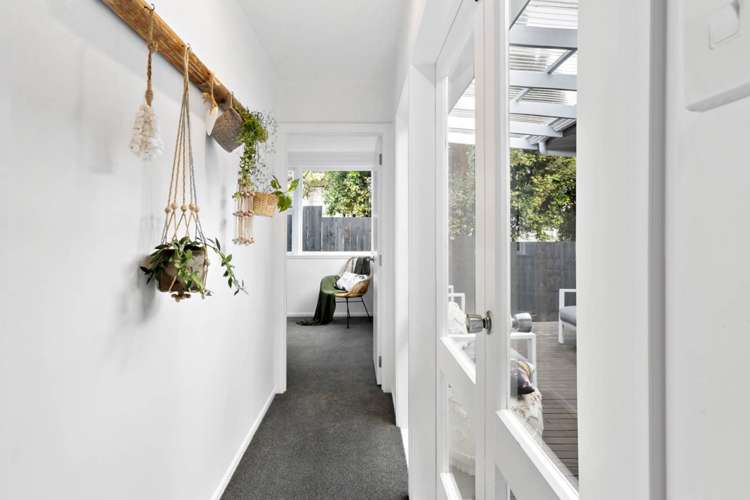 82a Lancaster Road Beach Haven_12