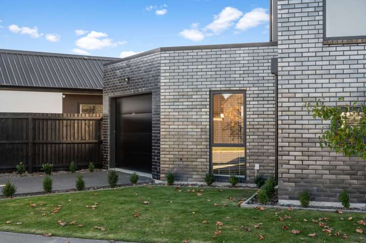 17 Eminence Drive Northwood_26