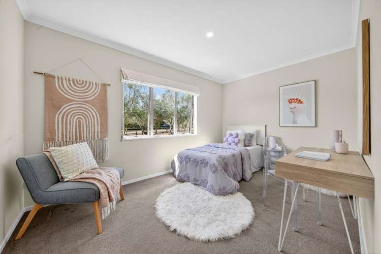 8 Redwood Lane Martinborough_11