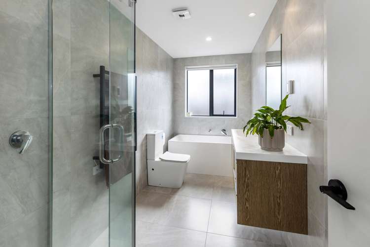 14 Peet Avenue Royal Oak_19