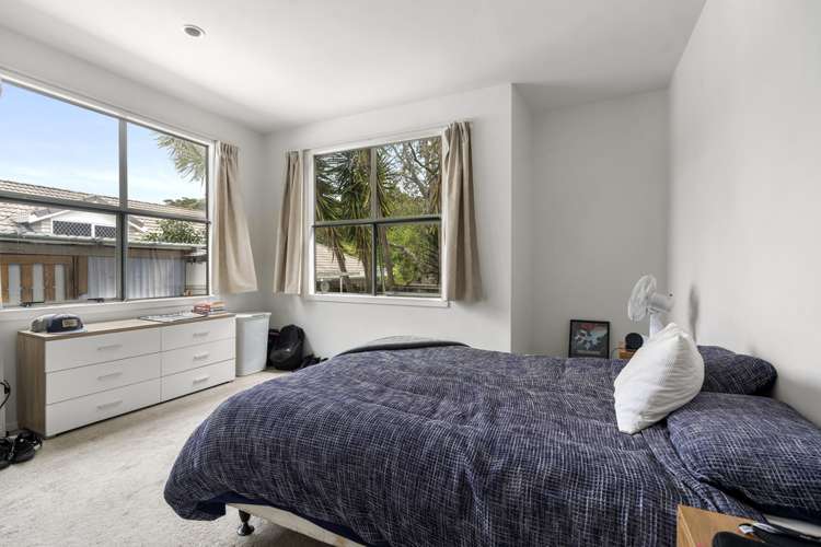 2/206 Onewa Road Birkenhead_16