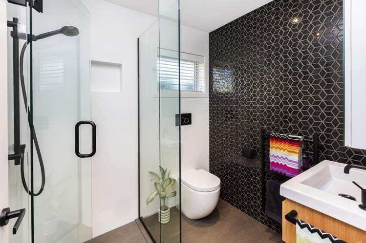 38a Mcdougall Avenue Saint Albans_25