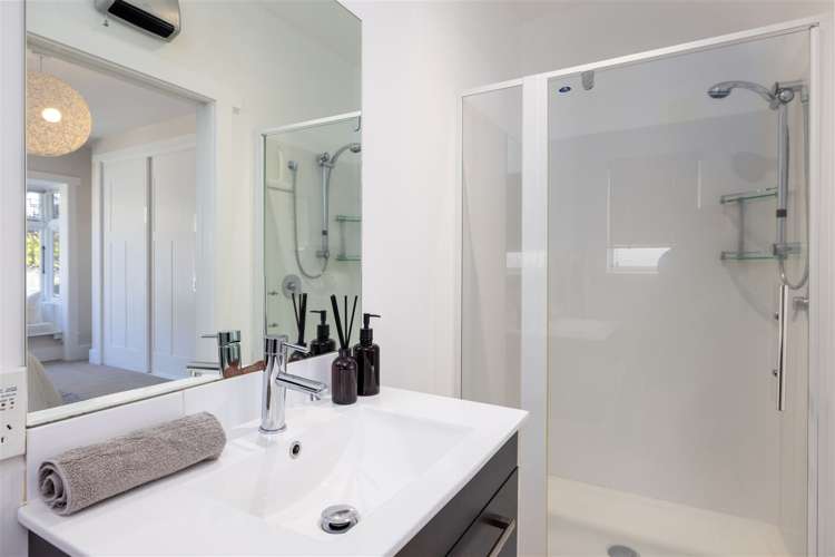 32 Carrington Street Saint Albans_10