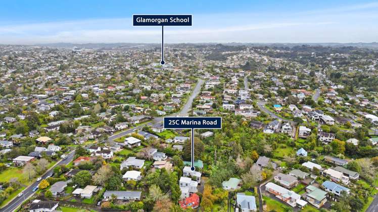 25c Marina Road Torbay_27
