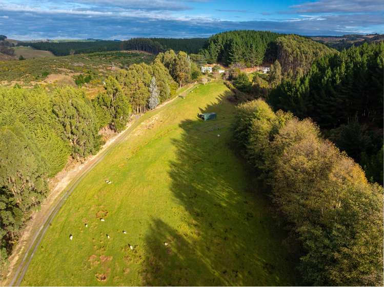 61 Coutts Gully Road Taieri Mouth_26