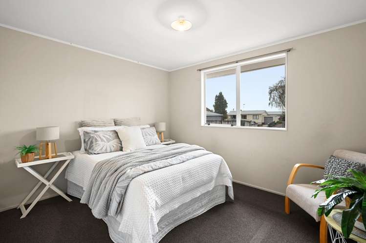 20B Lloyd Drive Nawton_8