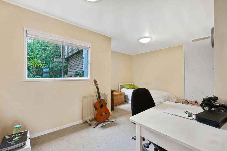 37 Haseler Crescent Mellons Bay_18