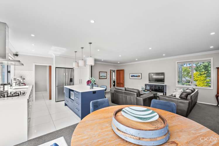 41 Epuni Street Lower Hutt_11