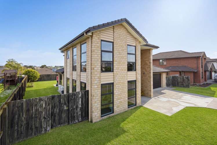 40 Hadley Wood Drive Wattle Downs_13