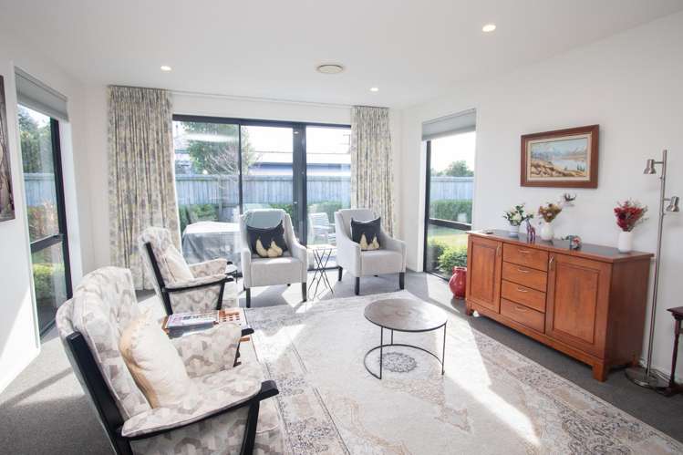 71 Racecourse Road Allenton_5