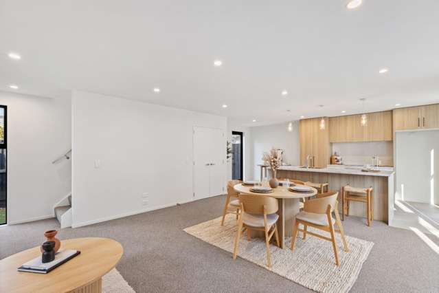 7/506 Armagh Street Linwood_3