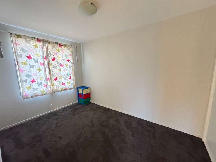 7/15 Buffon Street Waltham_6