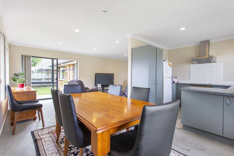 16 Old Park Place Takanini_8