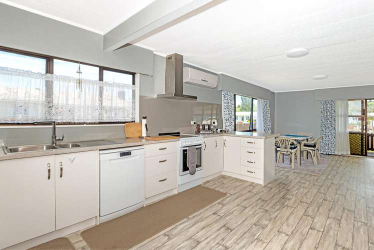 280 Rutene Road Kaiti_2