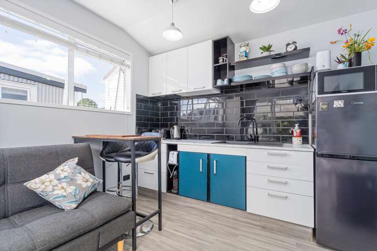 353 Main Sh25 Road Tairua_19