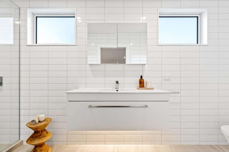 640 Whangaparaoa Road Stanmore Bay_14