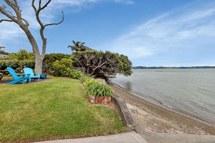 18 Attwood Street Tamaterau_25