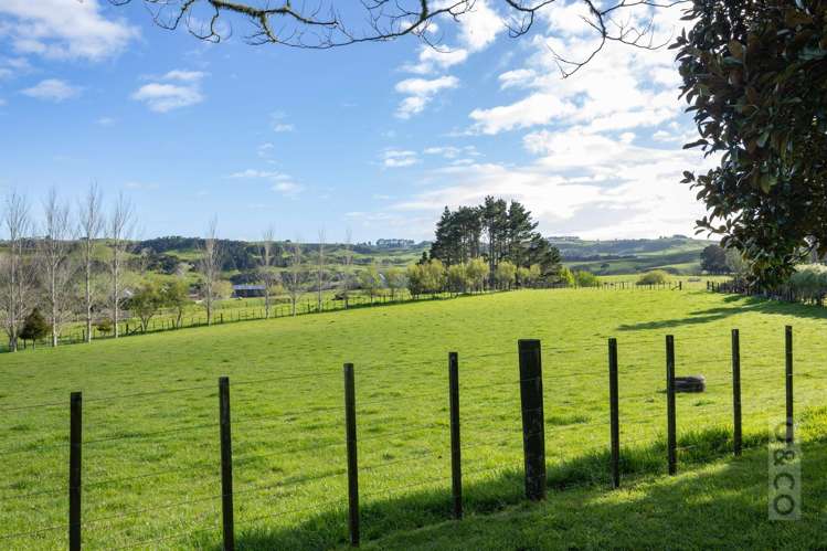 1224 State Highway 16 Waimauku_17