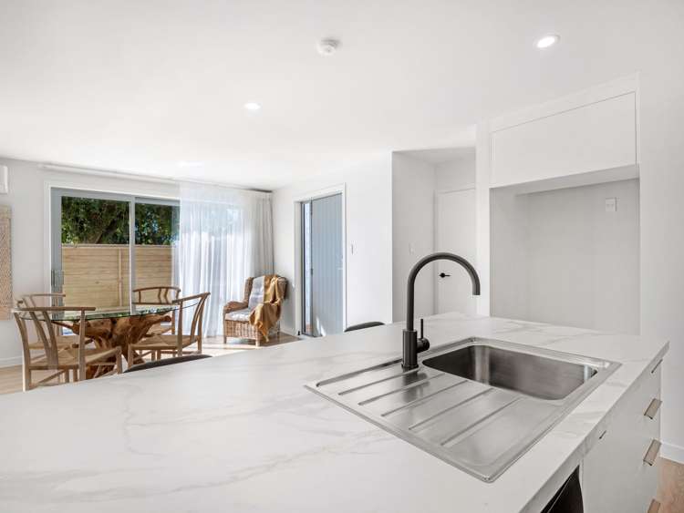 1/11 Landing Road Whakatane_9