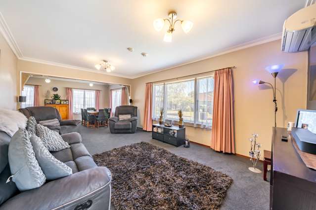 18 Akron Grove Totara Park_3