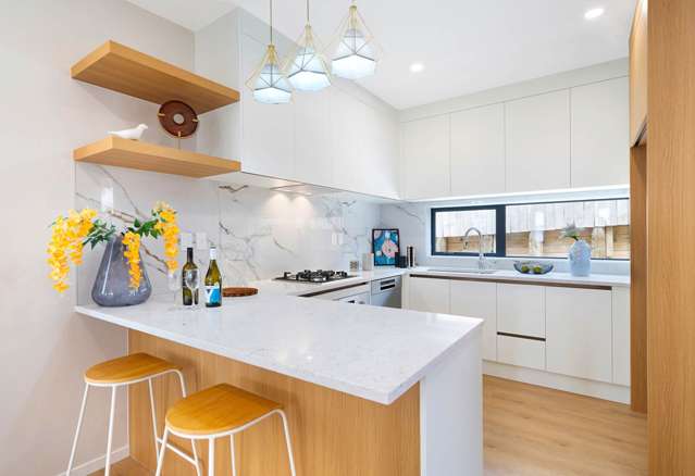 8B Mason Street New Lynn_3