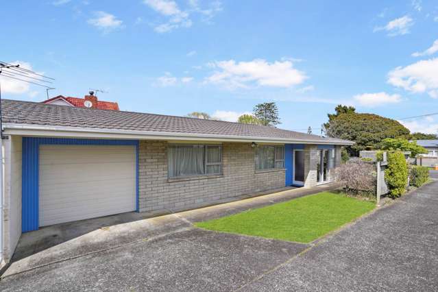 1/36 Churchill Avenue Manurewa_2
