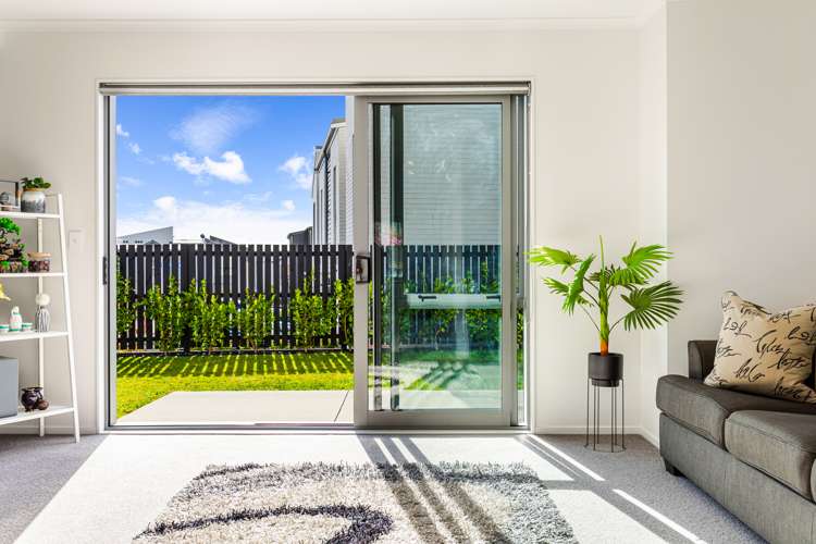 9 Tarakoi Road Hobsonville_5