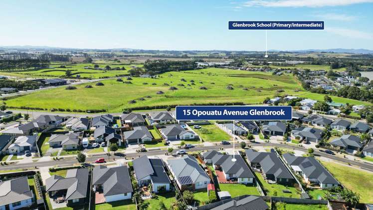15 Opouatu Avenue Glenbrook_11