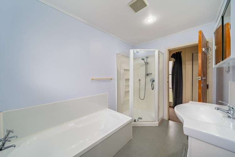 112 Taita Drive Avalon_17