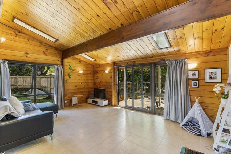 33 Callis Avenue Opaheke_13