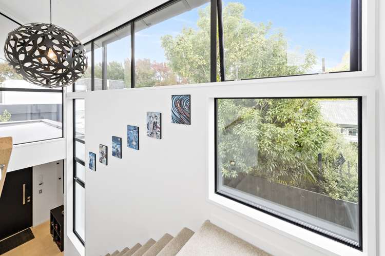 98 Merivale Lane Merivale_17