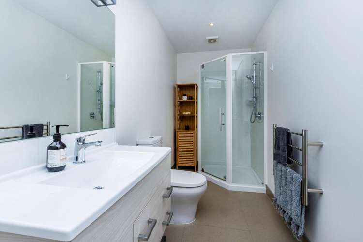 77 Bomb Point Drive Hobsonville_15